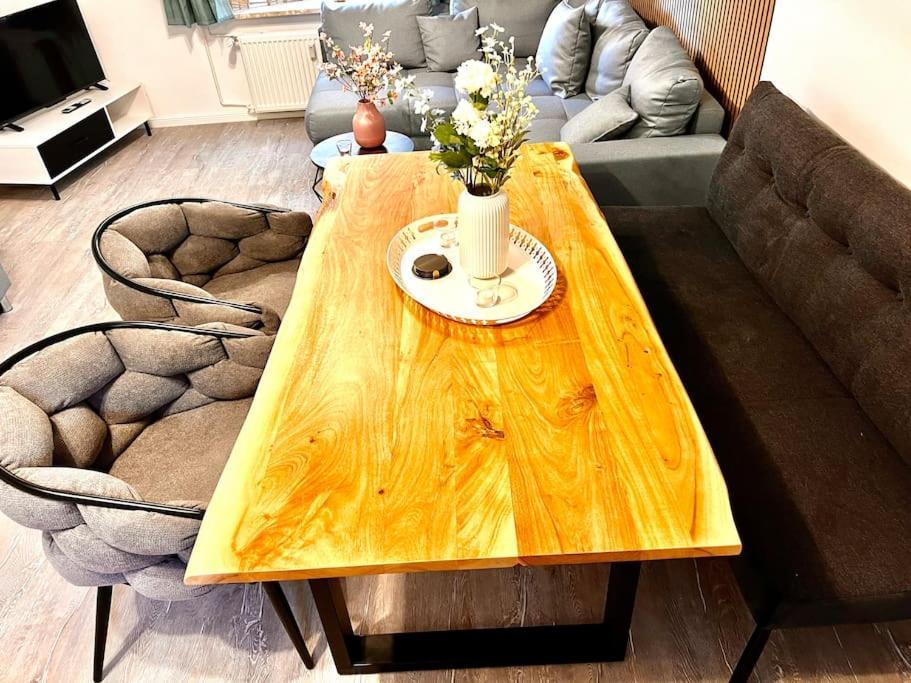 Neue Ferienwohnung Kuestennaehe Mit Terrasse 3Km Zum Strand Osdorf Buitenkant foto